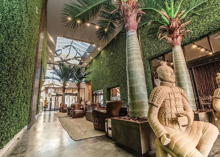 Hotel de lujo: Magic Village Views Trademark Collection By Wyndham