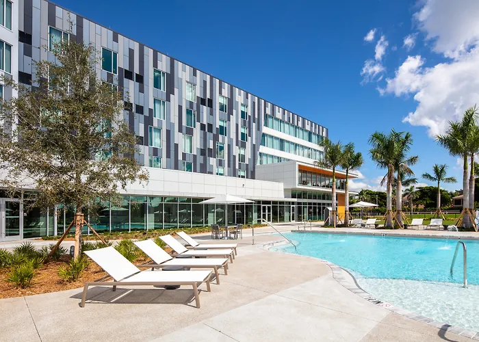 Resorts Guide Legacy At Img Academy