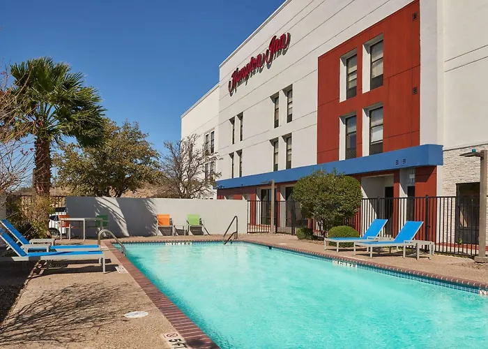 Hampton Inn