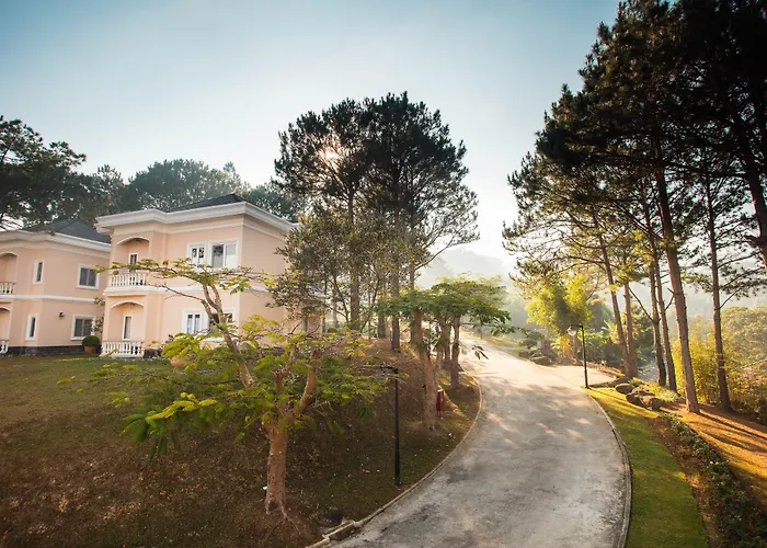 Dalat Edensee Lake & Spa