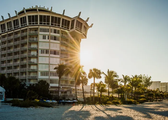 Сity center hotels Bellwether Beach