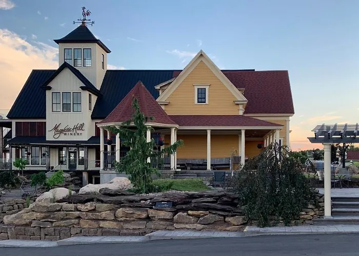 Magnetic Hill Winery