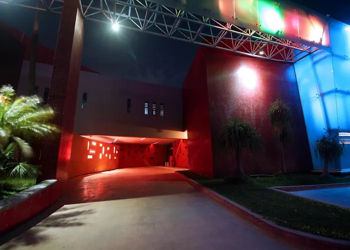 Motel Via Tijuana