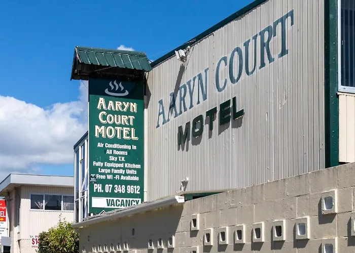 Aaryn Court Motel