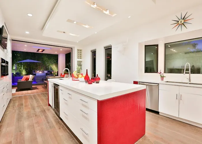 Hollywood Hills Sanctuary