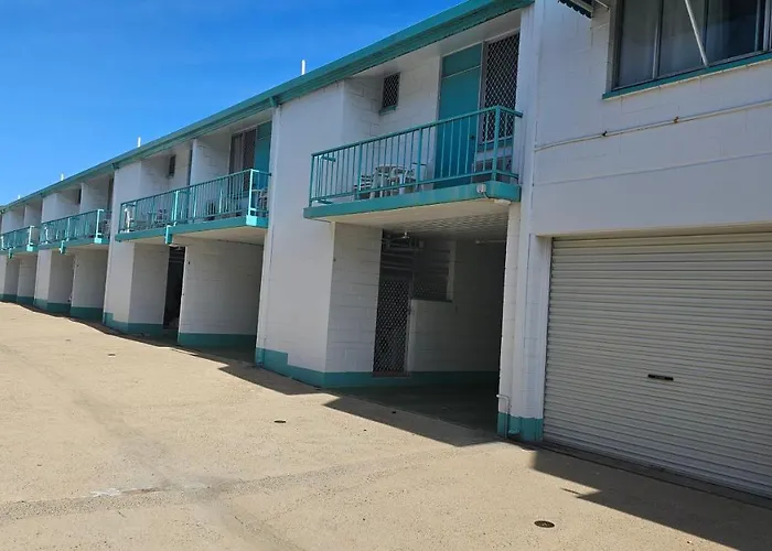Emthree Seaside s