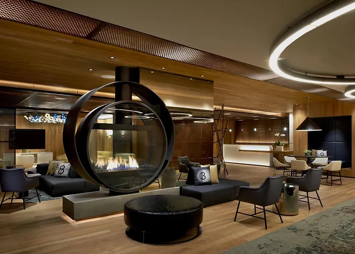 Hotel with Tennis: Kimpton Hotel Palomar Los Angeles Beverly Hills By Ihg