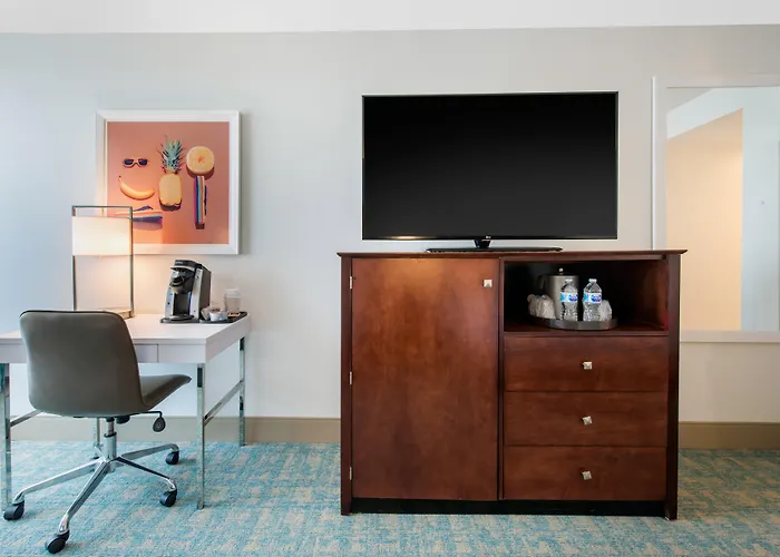  Holiday Inn Orlando - Disney Springs Area By Ihg