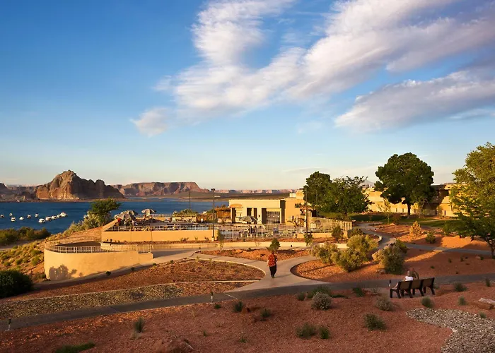 Hotel con golf: Lake Powell Resort
