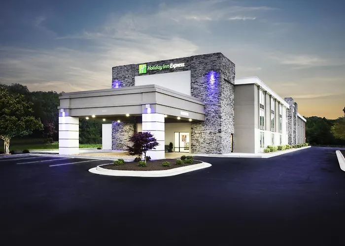 3 star hotel: Holiday Inn Express Hopewell - Fort Lee By Ihg