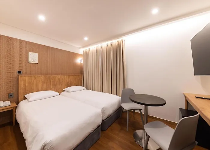Hôtel pour familles: Ara Hotel