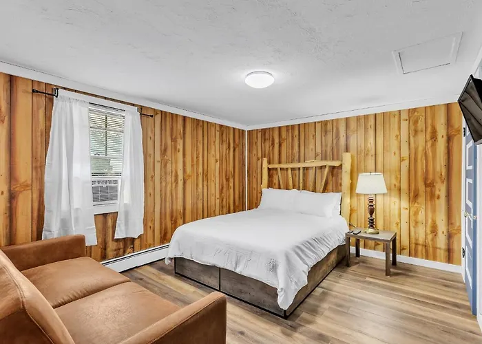 Eagles Nest Motel Unit 6