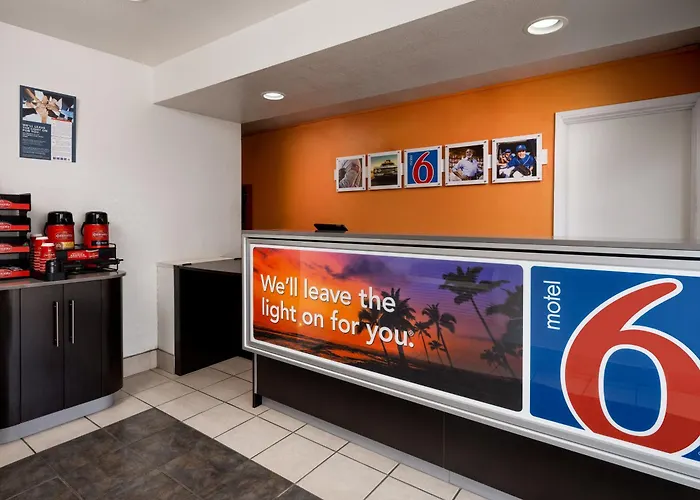 Pet Friendly hotel: Motel 6-Morro Bay, Ca