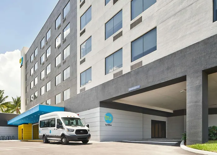Family Hotel: Tru By Hilton Ft Lauderdale Airport