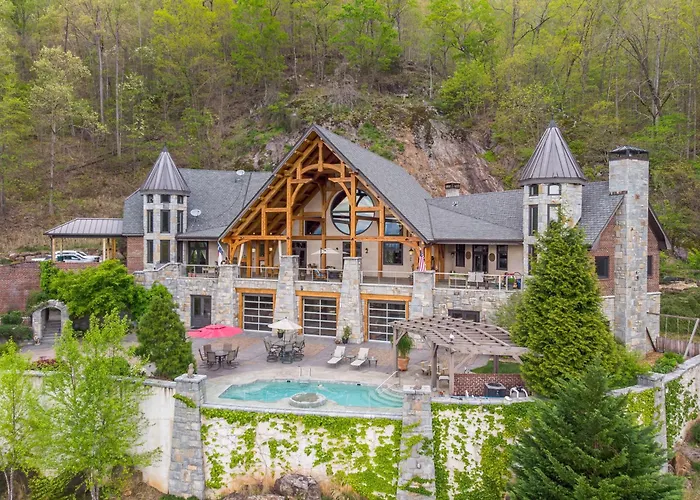 Cabin: Legacy Lodge