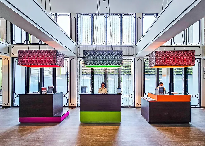 Tinidee Trendy Khaosan