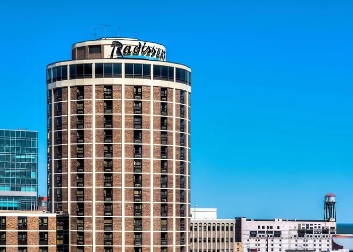 Cheap hotels Radisson Duluth-Harborview