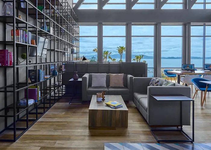 Design hotel City Express Plus By Marriott Ensenada