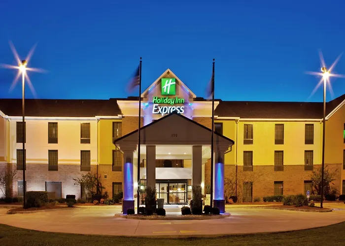 Jacuzzi hotel: Holiday Inn Express & Suites Sulphur - Lake Charles By Ihg