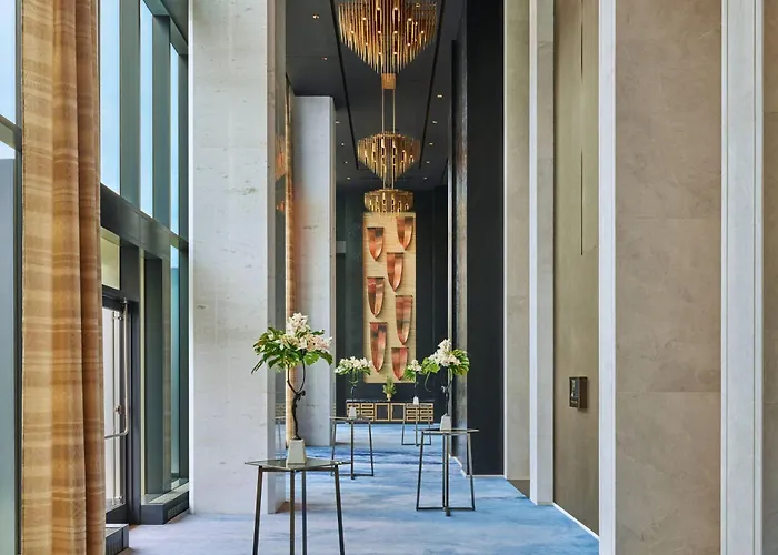St. Regis Chicago