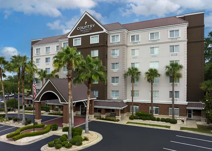 Pet Friendly hotel: Country Inn & Suites By Radisson, Gainesville, Fl