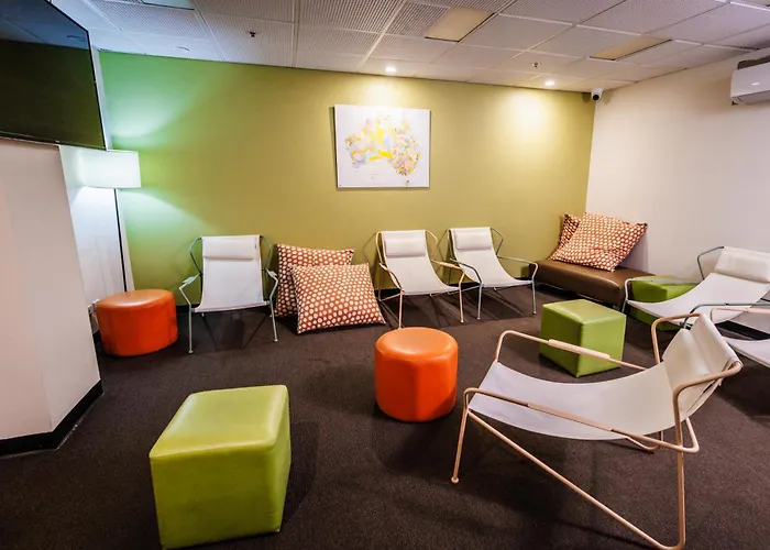 Yha Adelaide Central