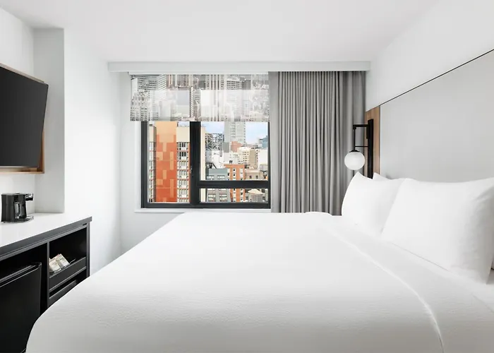  Fairfield Inn & Suites By Marriott New York Manhattan/Times Square South