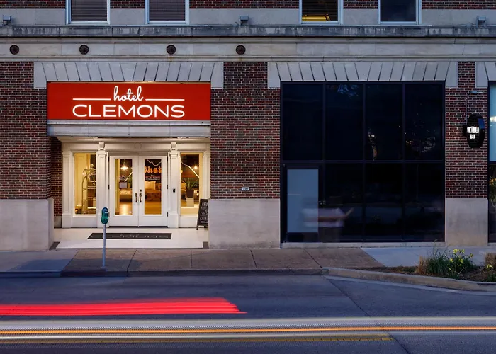 Ping Pong hotel: Hotel Clemons