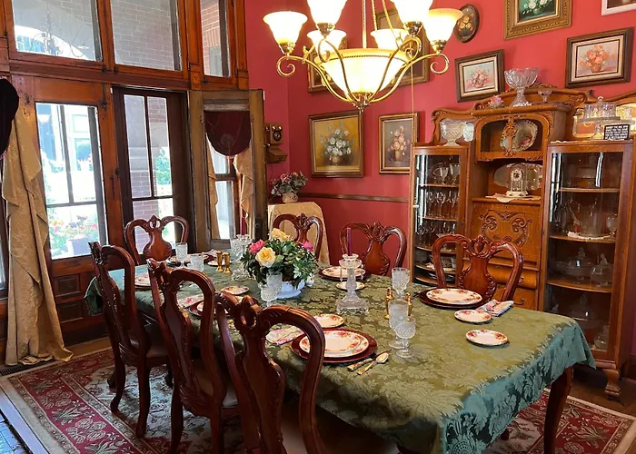 B&B only: Mansion On The Mile B&B