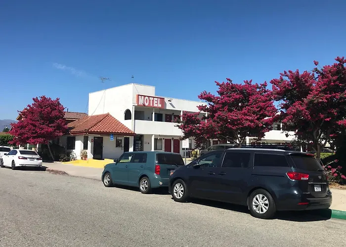 Eunice Plaza