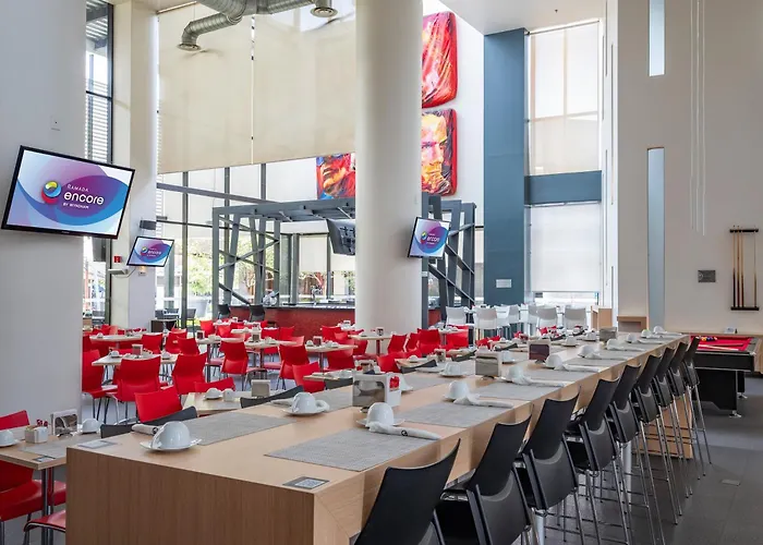  Ramada Encore By Wyndham Guadalajara Sur