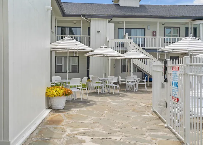 Beach hotel: A Wave Inn - Montauk