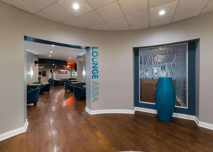Golf hotel: Clarion Hotel San Angelo Near Convention Center