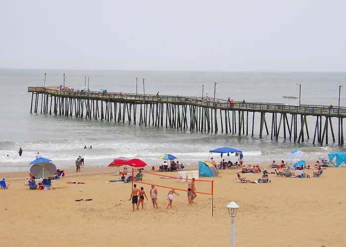 Hotels with a view Breakers Resort Inn