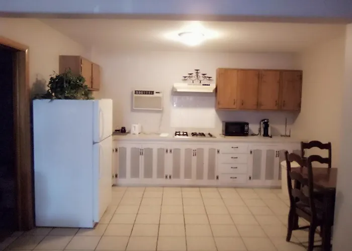 Pet Friendly hotel: Stay Saratoga