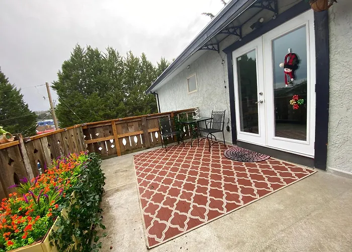 Hudson Homes Bnb