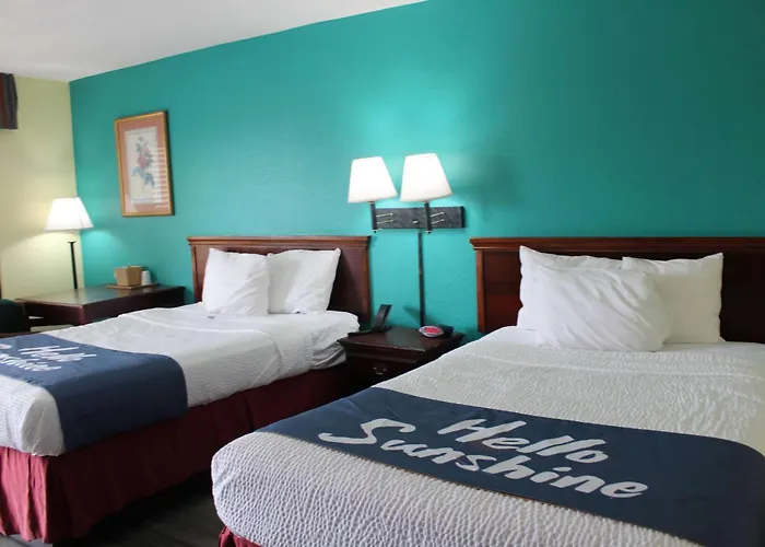 Cheap hotel: Days Inn By Wyndham Marianna