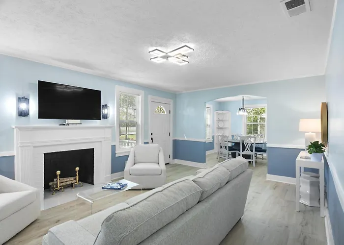 Togo villas Forest Hills Manor