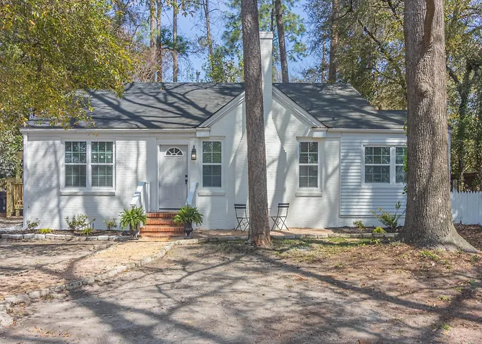 Togo villas Forest Hills Manor