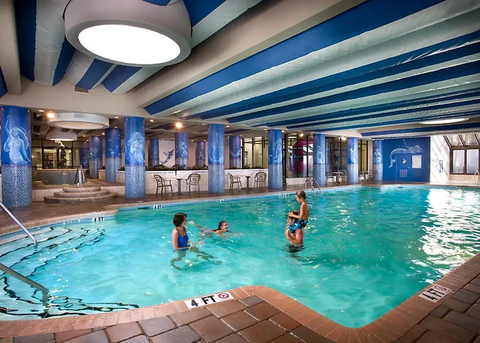 Beach hotel: Coral Beach Resort