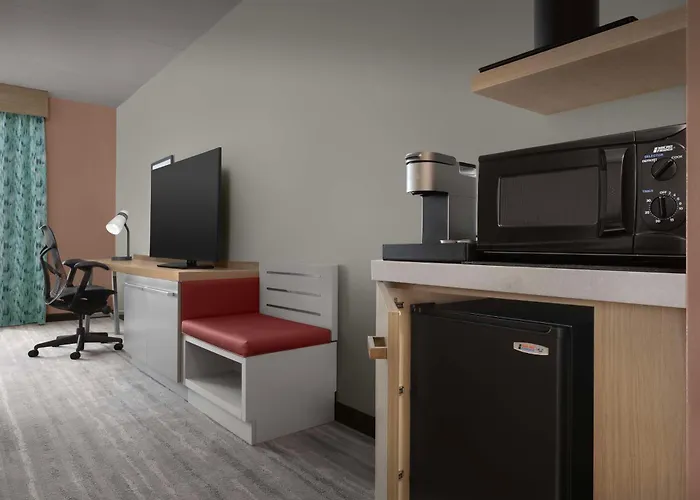 Family Hotel: Hilton Garden Inn Raleigh Capital Blvd I-540