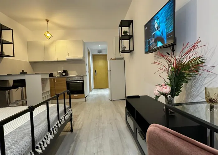 La Mika -Your Home