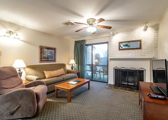 3 star hotel: Crown Resorts At Lake Tansi East