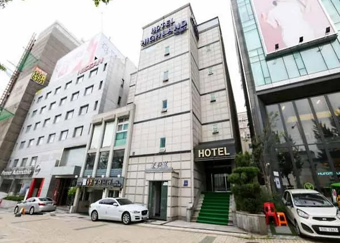 Highland Hotel