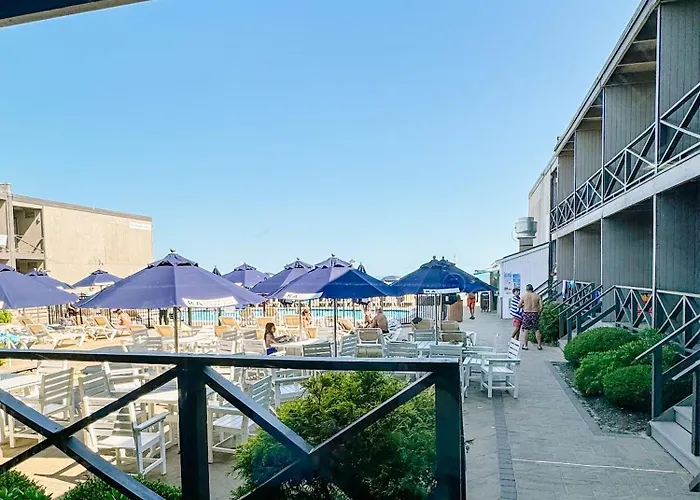 3 star hotel: Royal Atlantic Beach Resort