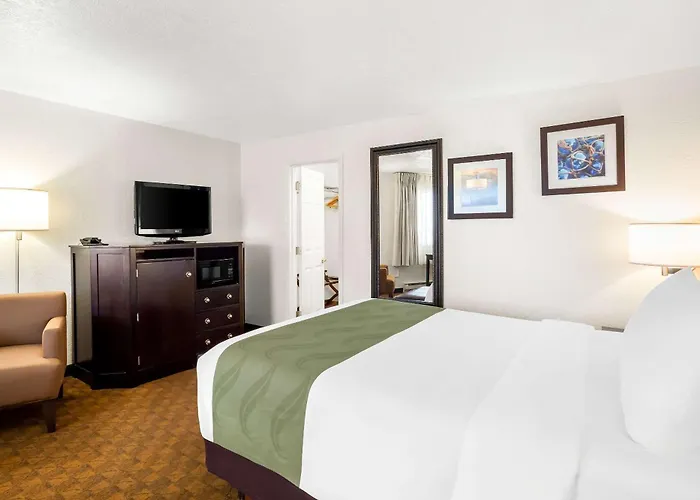 Romantic hotel: Quality Inn Port Angeles - Near Olympic National Park