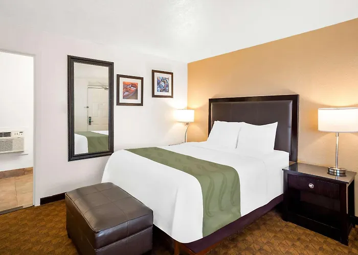 Romantic hotel: Quality Inn Port Angeles - Near Olympic National Park