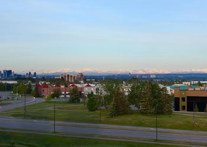 Hotel with view: Residence Inn By Marriott Calgary Airport