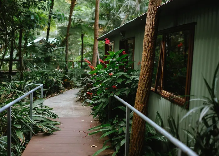 Villa: The Oasis At One Mile Beach