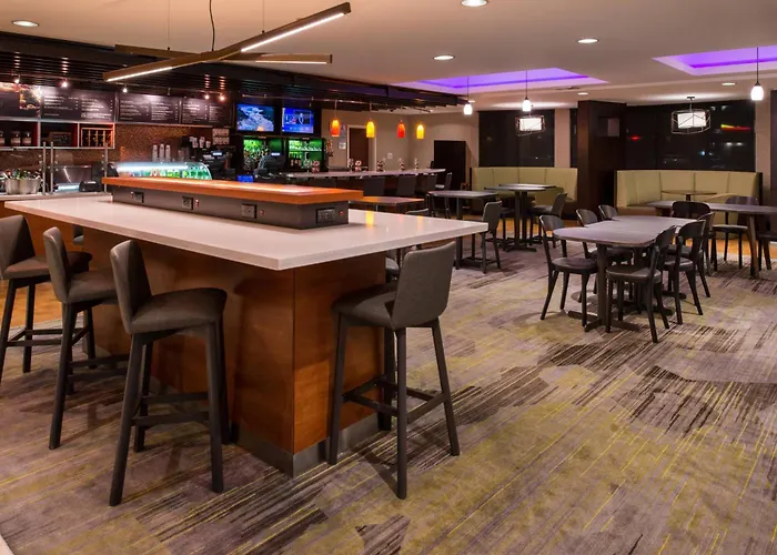 Hoteles con Jacuzzi Courtyard By Marriott Victorville Hesperia